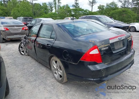 2012 Ford Fusion Sport из США, поврежденный, VIN 3FAHP0KC1CR353203